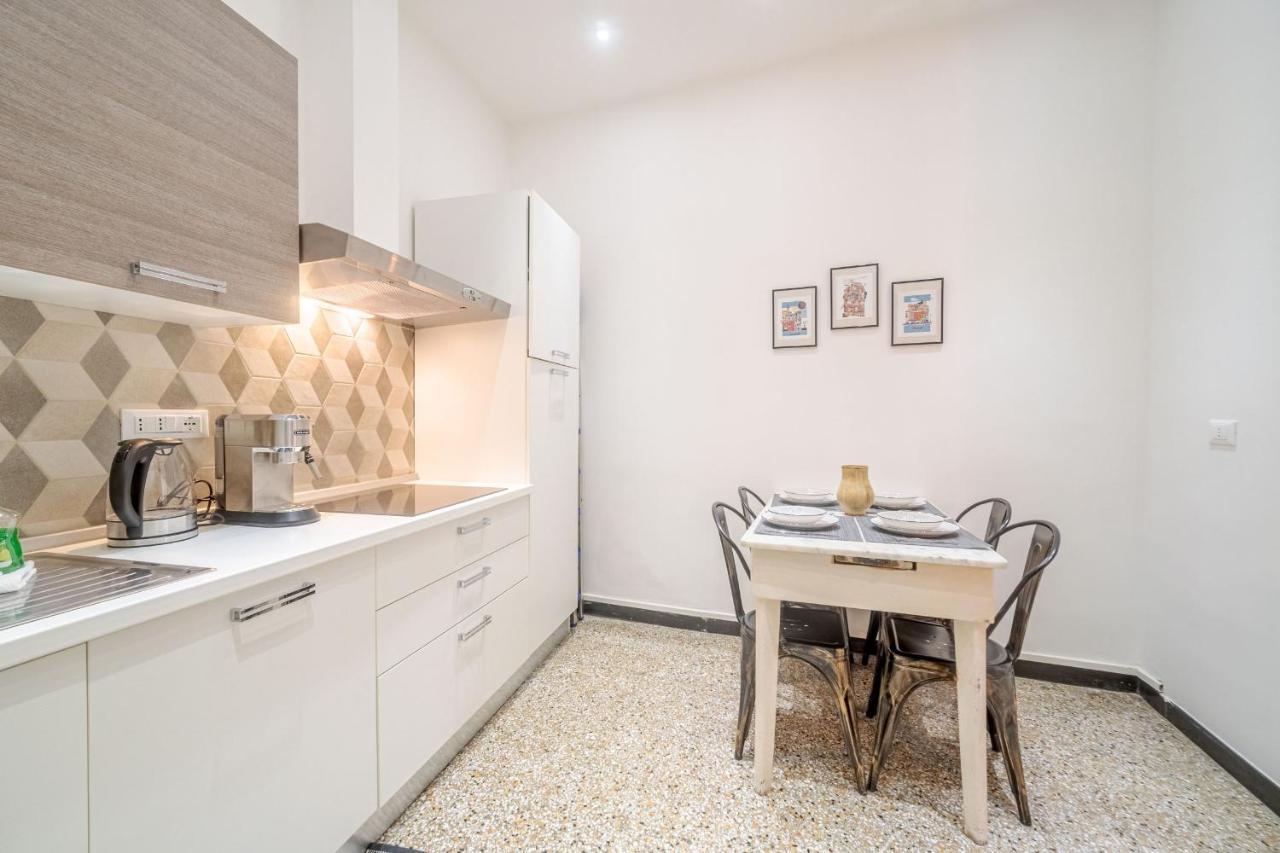 Central & Lovely Apartment In Genova - Netflix! Kültér fotó